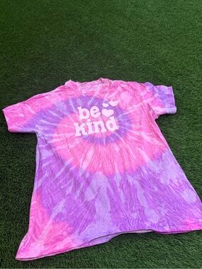 Destinations BE KIND T-shirt